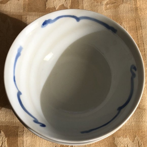 Set of 5 Vintage Blue and White Chinese Koi Fish Bowls 5” Stamped - Picture 4 of 6